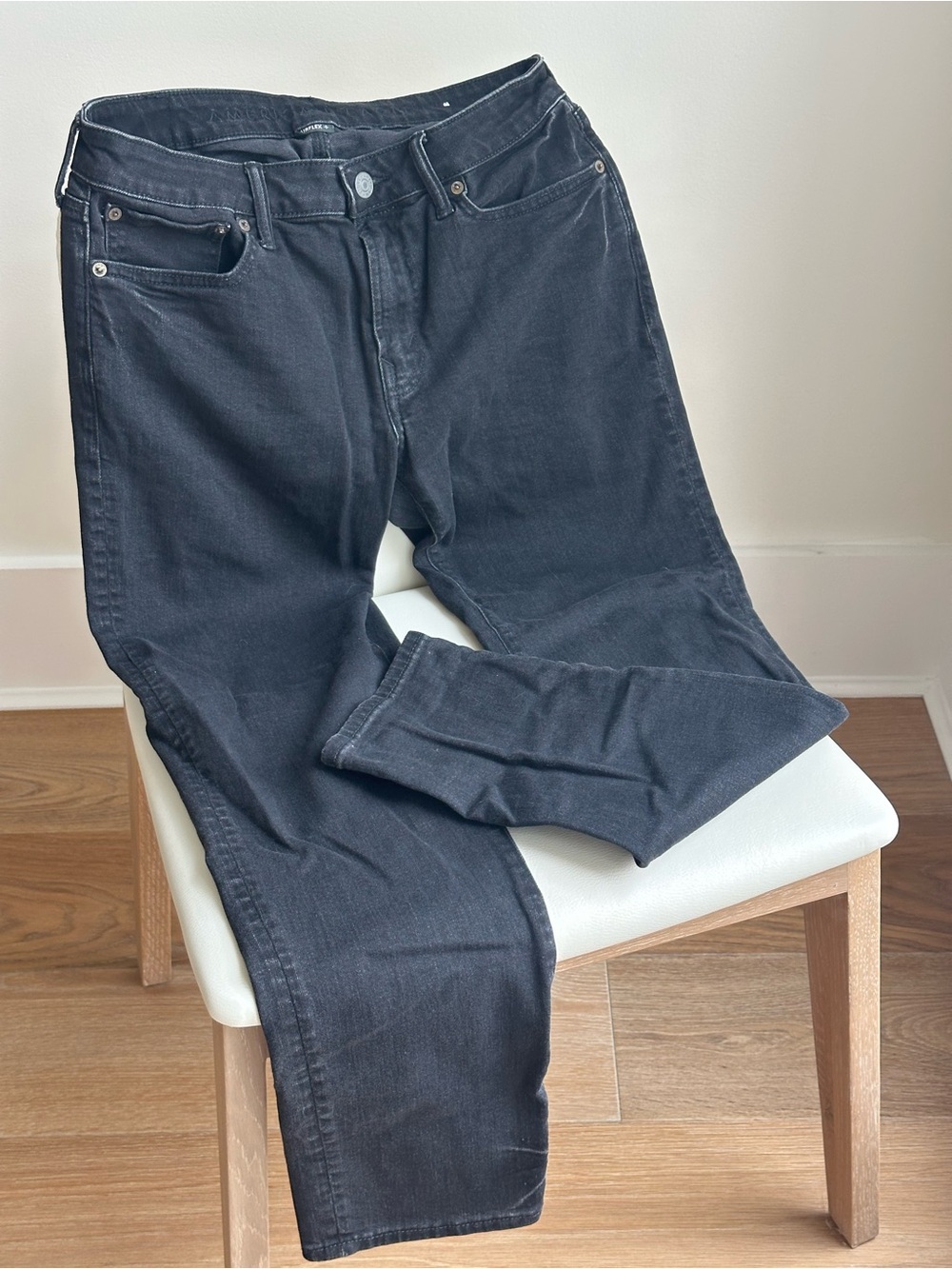 American Eagle Outfitters Slim Black Jeans
